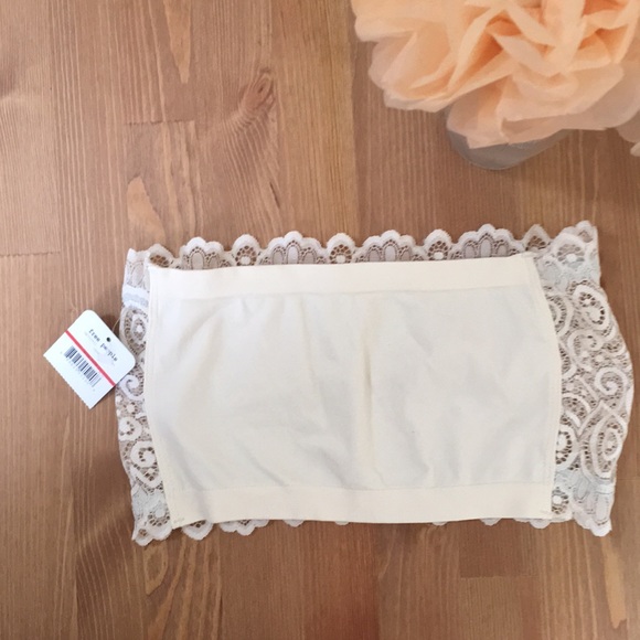 NWT Free People Seamless Lace Reversible Bandeau - Picture 3 of 4